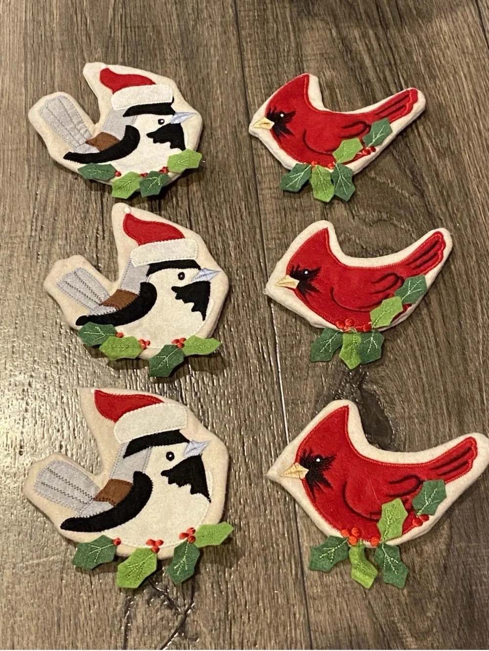 Cracker Barrel Cardinal Chickadee Embroidered Felt Utensil Holder Pockets Rustic